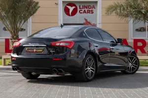 2017 مازيراتي جيبلي ١