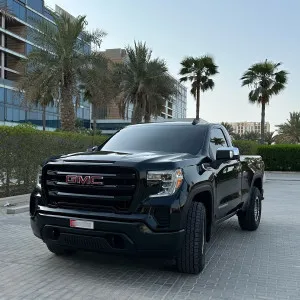 2022 جي أم سي سييرا in dubai