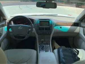 2001 Lexus LS 430