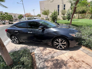 2016 Nissan Maxima in dubai