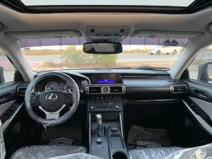 2015 Lexus IS
