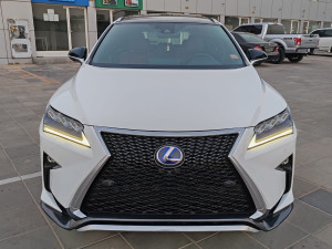 2017 Lexus RX in dubai