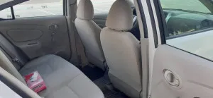 2020 نيسان صني