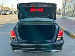 2016 Mercedes-Benz E-Class