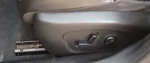 2015 كرايسلر ٢٠٠