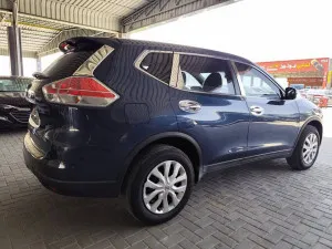 2015 نيسان اكس تريل