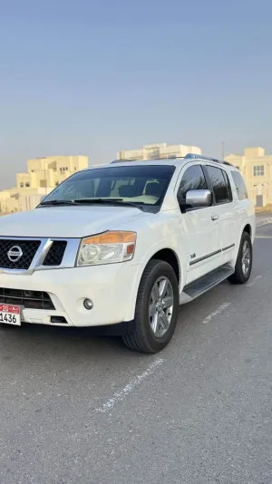 2012 نيسان اريا in dubai