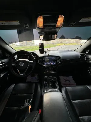 2020 Jeep Grand Cherokee