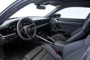 2024 بورش 911 كاريرا