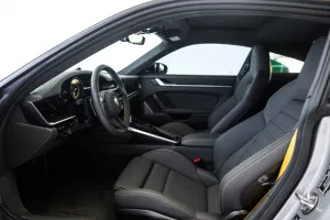2024 بورش 911 كاريرا