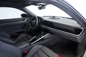 2024 بورش 911 كاريرا