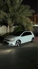 2016 Volkswagen Golf in dubai