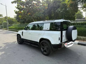 2023 Land Rover Defender