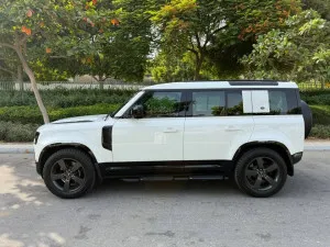 2023 Land Rover Defender