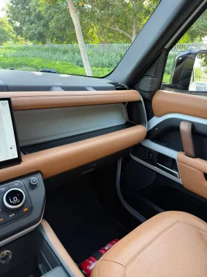 2023 Land Rover Defender