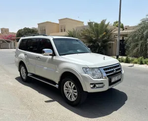 2016 Mitsubishi Pajero
