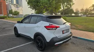 2020 Nissan KICKS