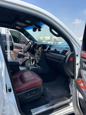 2015 Lexus LX 570
