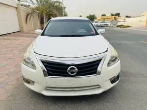 2015 Nissan Altima in dubai