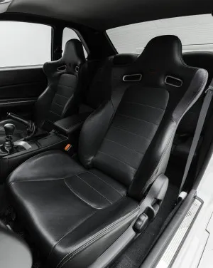 2002 Nissan SkyLine