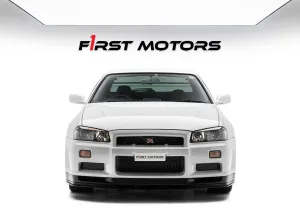 2002 Nissan SkyLine