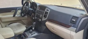 2015 ميتسوبيشي باجيرو
