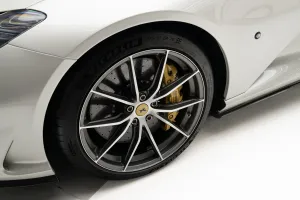 2023 Ferrari 812 Superfast
