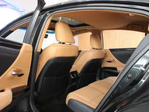 2023 Lexus ES