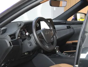 2023 Lexus ES
