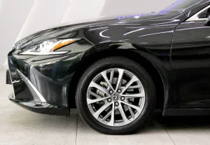 2023 Lexus ES