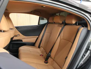 2023 Lexus ES