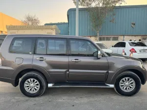 2015 Mitsubishi Pajero