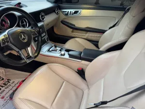 2016 Mercedes-Benz SLK