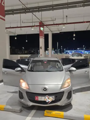 2013 Mazda 3 in dubai