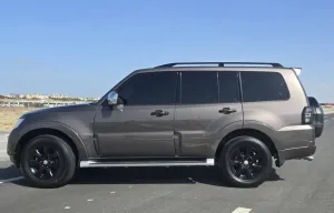 2016 Mitsubishi Pajero