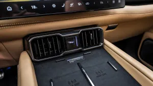 2024 BYD Leopard