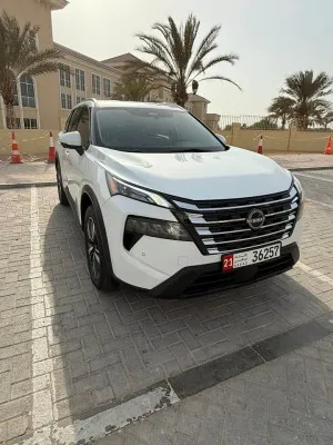 2024 نيسان روج