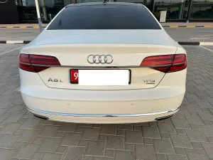 2015 اودي آي ٨