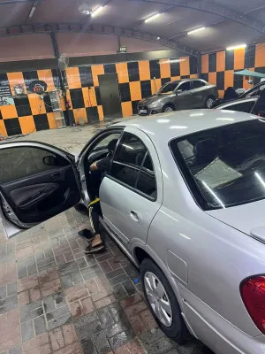2004 Nissan Sunny