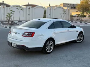 2013 Ford Taurus