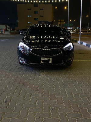 2014 Kia Cadenza in dubai