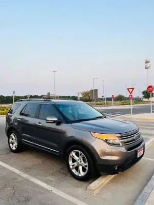 2013 Ford Explorer in dubai