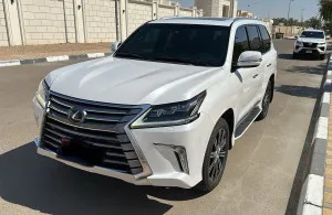 2021 لكزس أل أكس ٥٧٠ in dubai