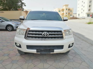 2015 Toyota Sequoia in dubai