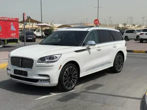 2022 Lincoln Navigator in dubai