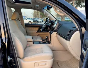 2021 Toyota Land Cruiser