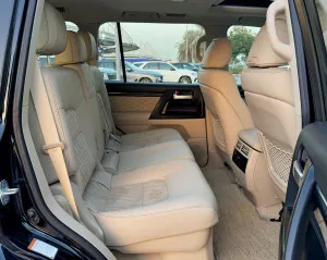 2021 Toyota Land Cruiser