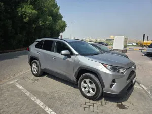 2021 تويوتا راف ٤