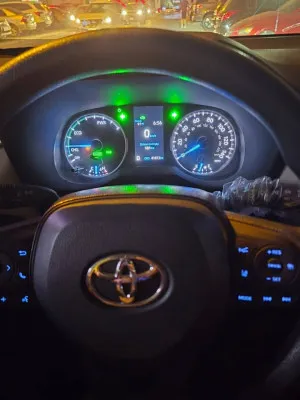 2021 تويوتا راف ٤