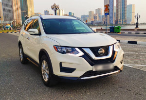 2020 Nissan Rogue in dubai